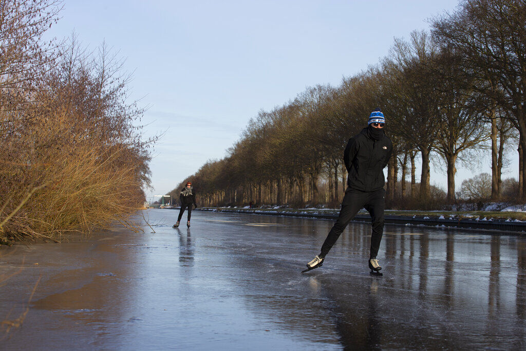 APTOPIX Netherlands Skating Fever